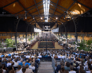 Lotto Brussels Premier Padel 2026 : quand sport de haut niveau et patrimoine bruxellois se rencontrent à Tour & Taxis