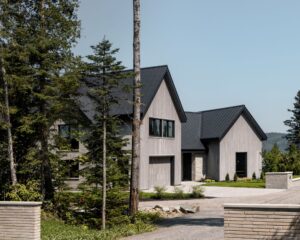 Visite du proprio : une demeure singulière en plein Québec