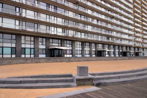 Wie kan de huurachterstallen opvragen bij de verkoop van een verhuurde woning?