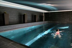 Kost een binnenzwembad echt buitensporig veel geld?