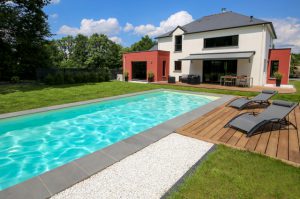 Offrir plus que le prix demandé, est-ce vraiment une bonne idée ?