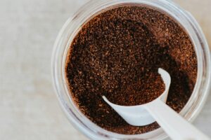 Mila : “marc de café : ses utilisations insolites dans votre maison !”