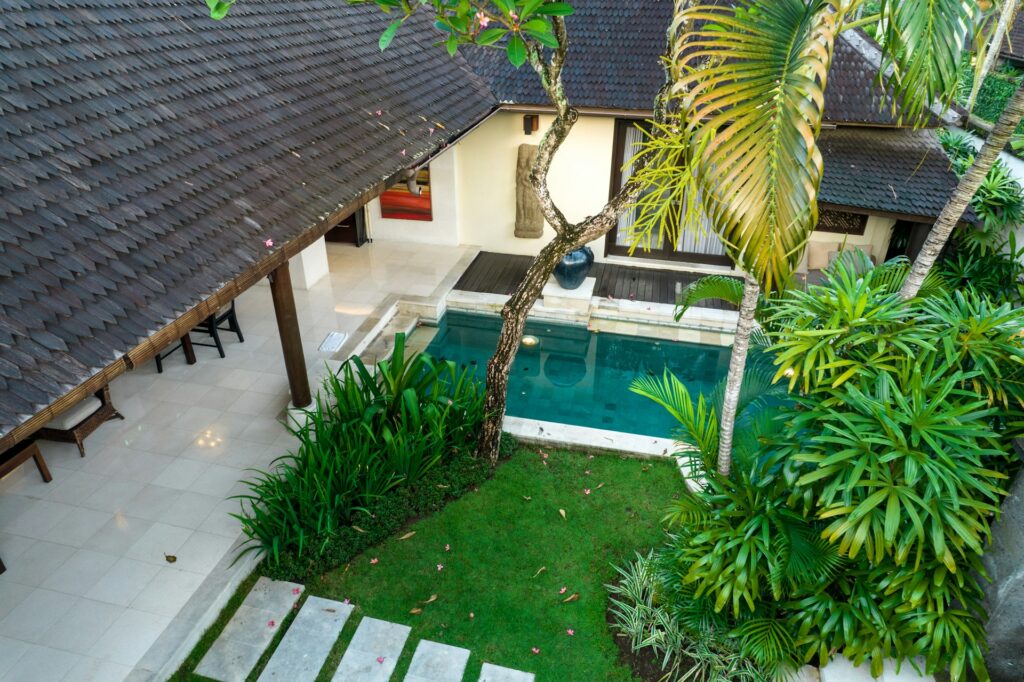pool house