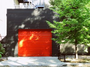 5 raisons de remplacer votre porte de garage
