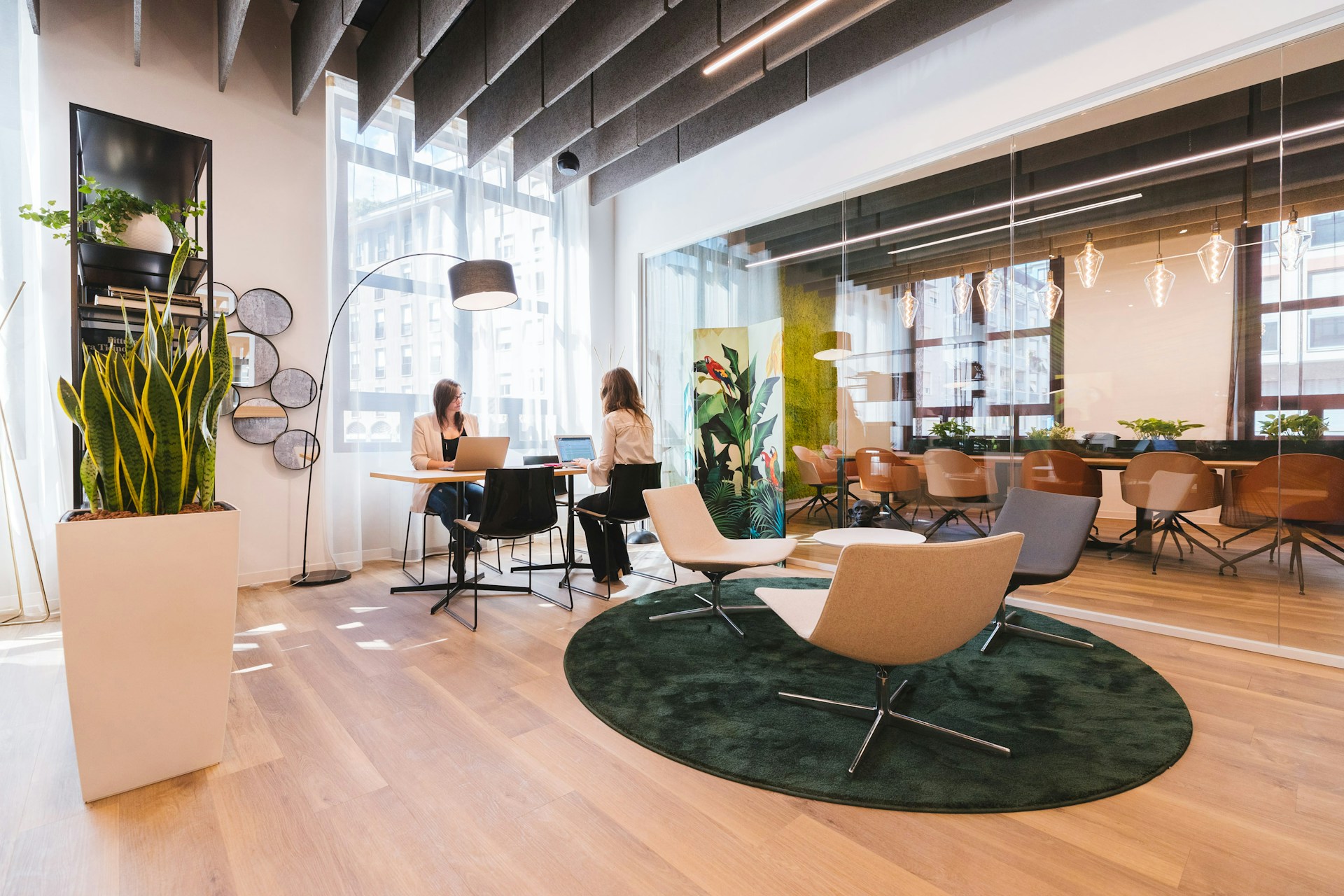 Coworking et bail commercial : faut-il enregistrer son contrat ?