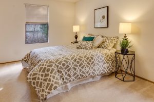 Carpeting your bedroom: Pros, cons, and maintenance tips