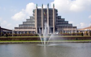Het Eeuwfeestpaleis, meesterwerk op het Heizelplateau