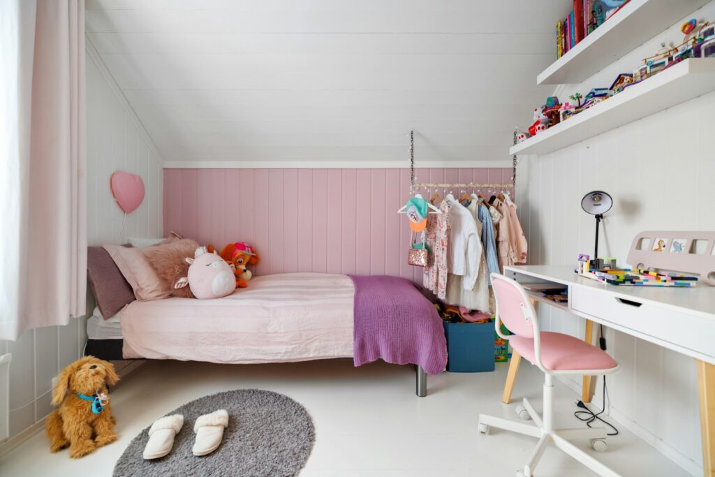 kid's room
