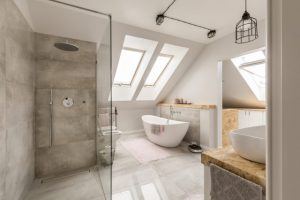 Nos 4 conseils pour bien repeindre votre salle de bain !