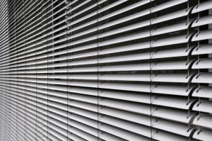 Des stores en aluminium ? Voici 3 avantages !