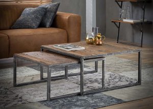 Quelle table gigogne choisir pour son salon ?
