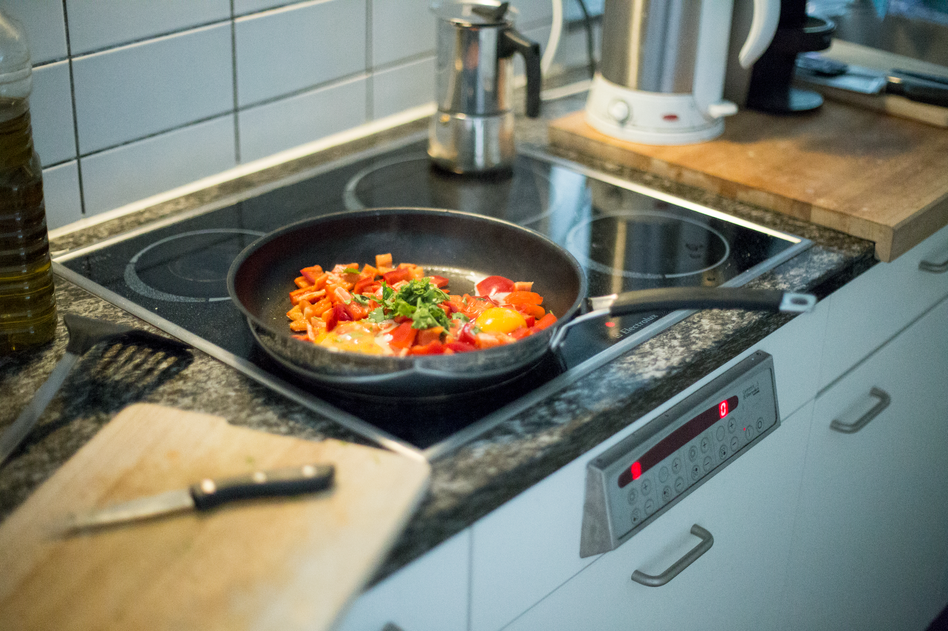 Taque de cuisson : pourquoi privilégier la taque à induction ?